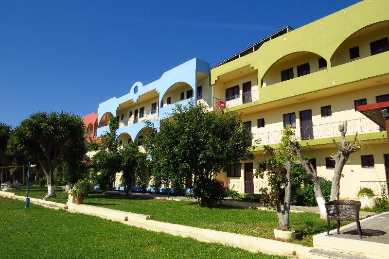Maritime Hotel Apartments Petaloudes Bagian luar foto