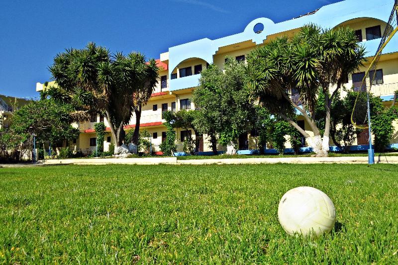 Maritime Hotel Apartments Petaloudes Bagian luar foto