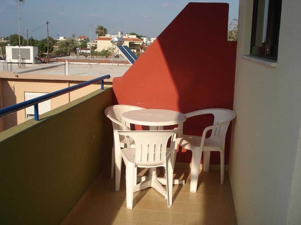 Maritime Hotel Apartments Petaloudes Bagian luar foto