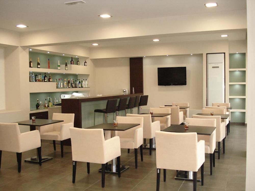 Maritime Hotel Apartments Petaloudes Bagian luar foto